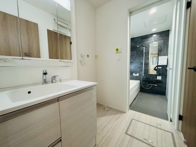 酒々井３期　新築戸建　１号棟の脱衣所