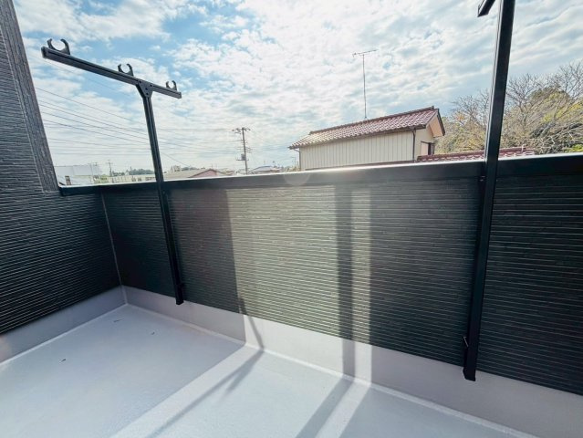 酒々井３期　新築戸建　１号棟のバルコニー