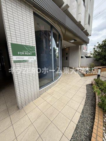 BGC難波タワーのエントランス