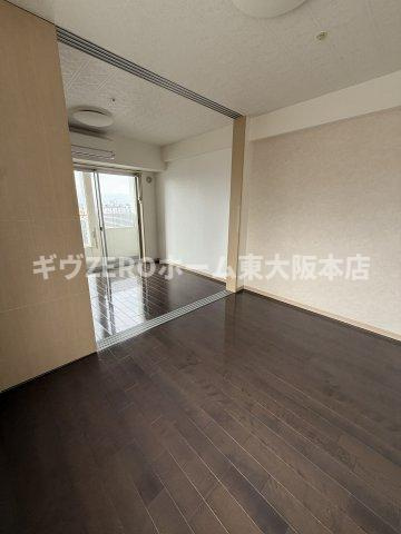 BGC難波タワーの居間・リビング