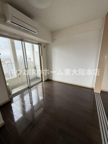 BGC難波タワーの居間・リビング