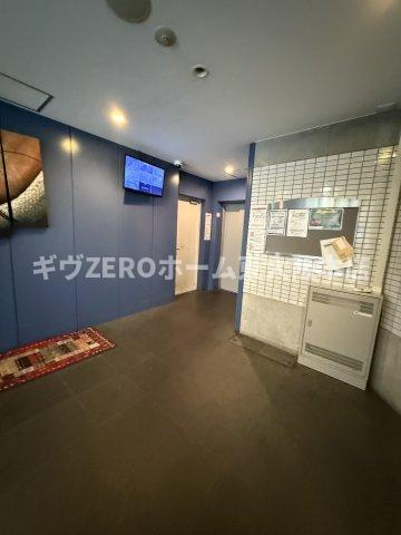 BGC難波タワーのロビー