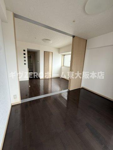 BGC難波タワーの居間・リビング