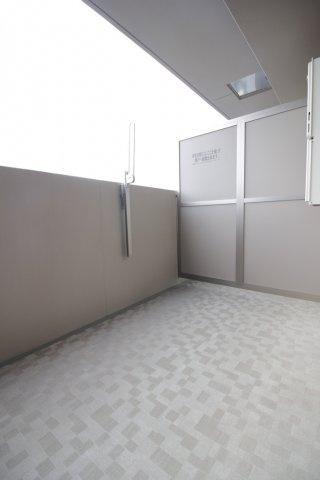 熊本市南区島町４丁目の賃貸マンションのバルコニー