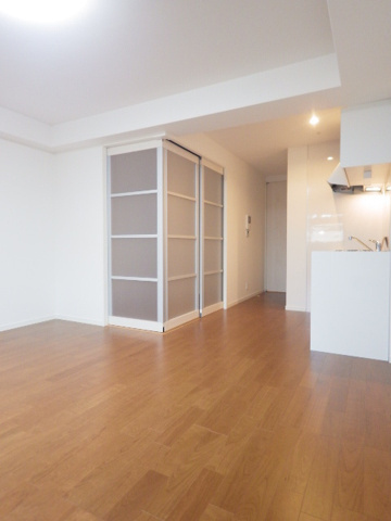 熊本市南区島町４丁目の賃貸マンションの居間・リビング