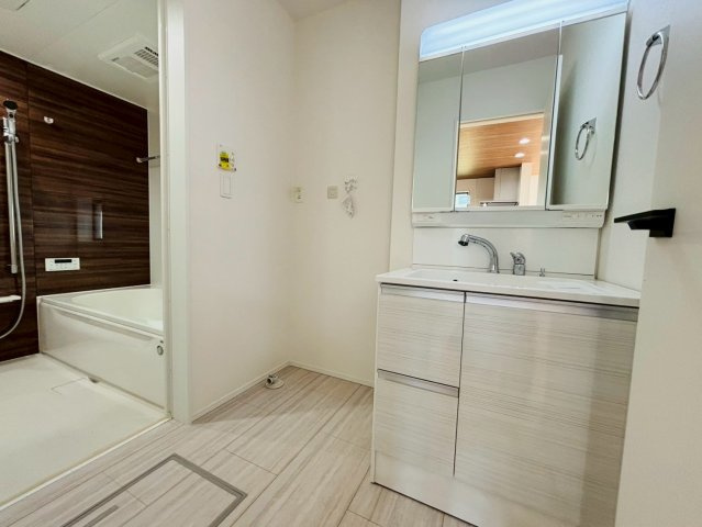 酒々井３期　新築戸建　2号棟のランドリースペース