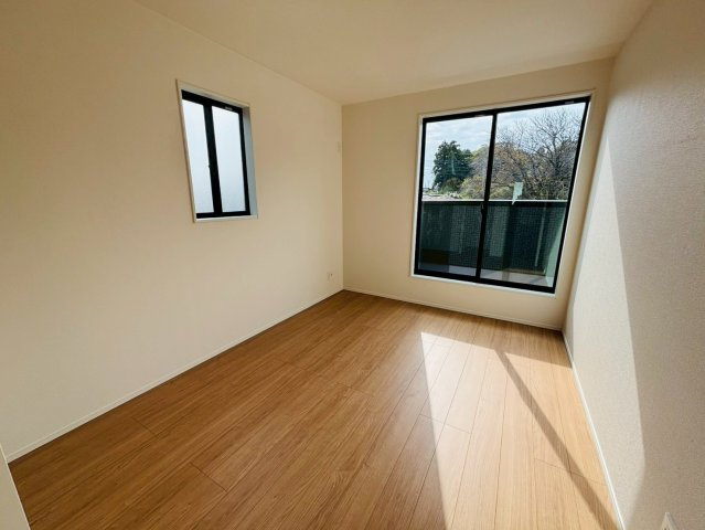 酒々井３期　新築戸建　2号棟の洋室