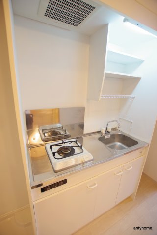 エスリード野田阪神駅前　仲介手数料無料のキッチン