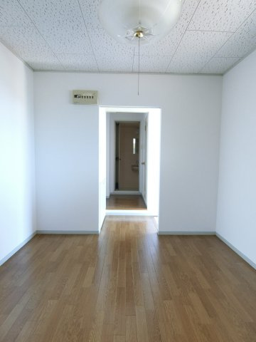 アーバン錦町の居間・リビング