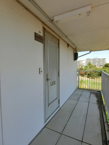 アーバン錦町の玄関