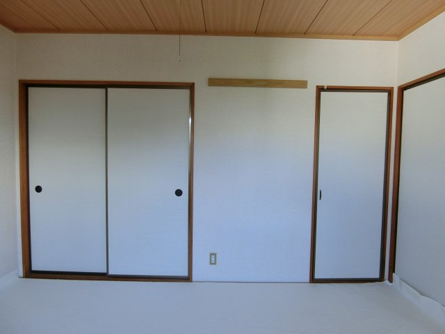 アーバン錦町の和室