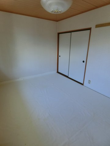 アーバン錦町の和室
