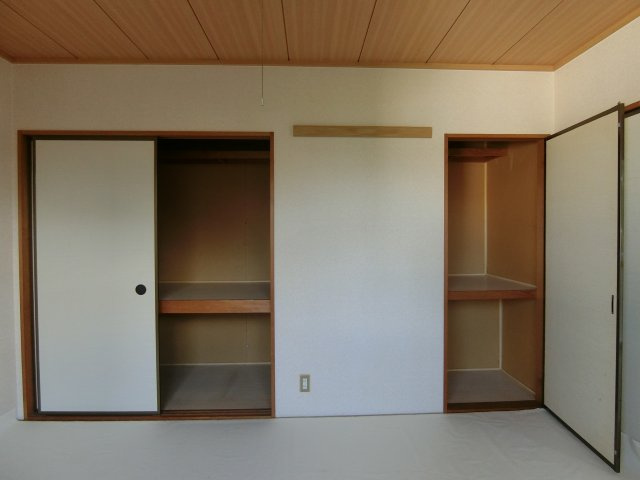 アーバン錦町の収納