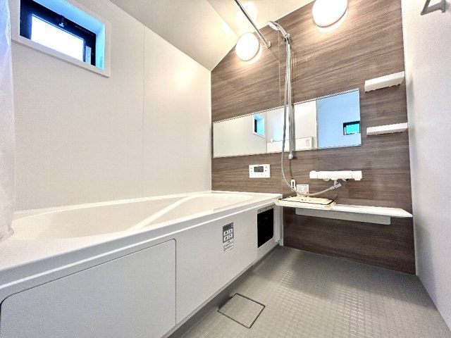 練馬区下石神井4丁目新築戸建　1号棟の浴室|浴室乾燥機つきの1坪タイプユニットバスでございます。
寒い季節も快適に入浴可能です。