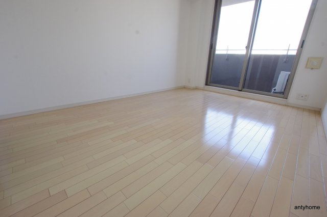 エスティメゾン京橋　仲介手数料無料の洋室