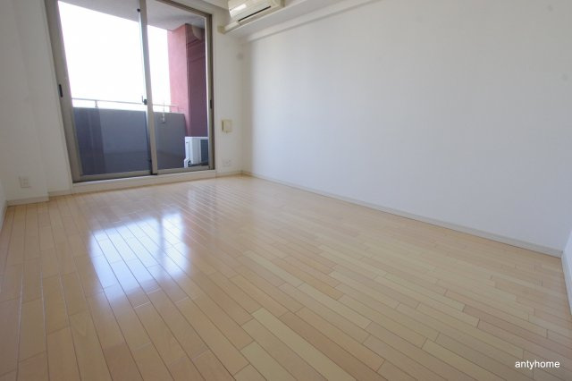 エスティメゾン京橋　仲介手数料無料の寝室