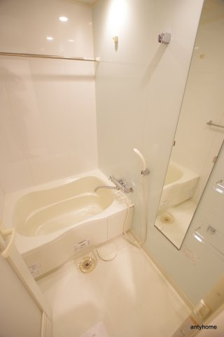 エスティメゾン京橋　仲介手数料無料の浴室