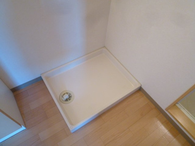 【その他】 | サニーパレスⅡ | 室内洗濯機置場