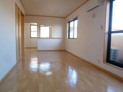 【居間・リビング】 | サニーパレスⅡ | リビング