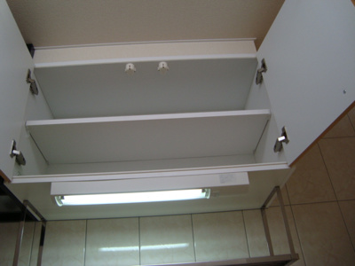 【キッチン】 | レジデンスヒルズ・ＧＯＭＡ | キッチン吊戸棚