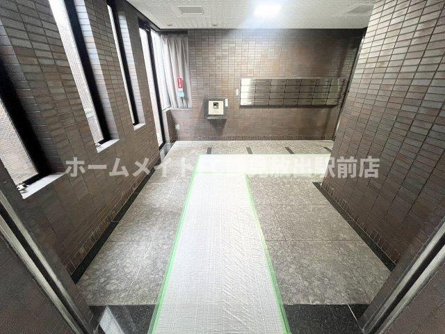 ユンヌ・ホワイエのエントランス