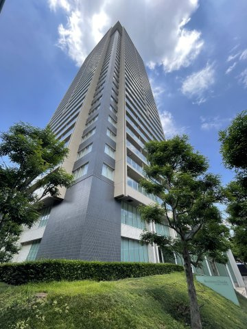 レジデンス梅田ローレルタワーの外観パース