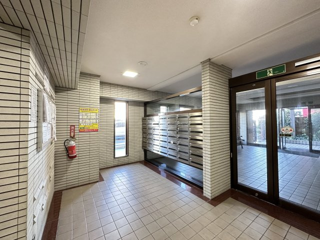 ダイアパレス中宝永町のロビー