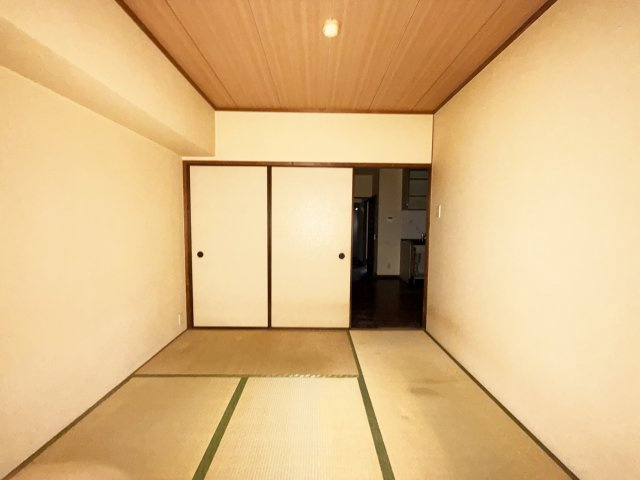 ダイアパレス中宝永町の和室