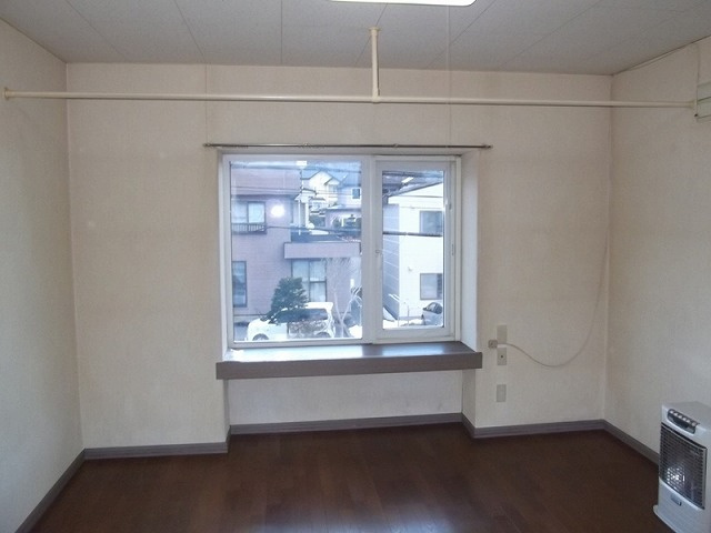 ミキハイツの居間・リビング