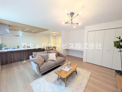 【居間・リビング】 | 浜松市中央区鴨江2丁目 新築一戸建て | リビングダイニングです