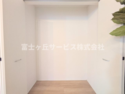 【収納】 | 浜松市中央区鴨江2丁目 新築一戸建て | リビングの収納です