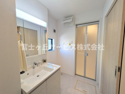 【脱衣所】 | 浜松市中央区鴨江2丁目 新築一戸建て | 脱衣所です