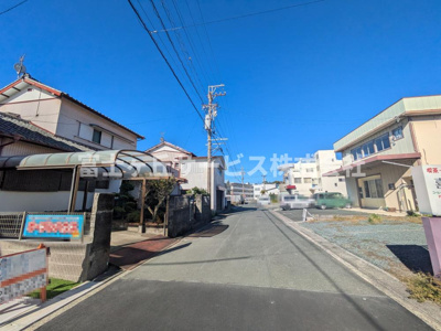 【前面道路含む現地写真】 | 浜松市中央区鴨江2丁目 新築一戸建て | 前面道路です