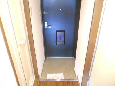 ジュネス堀川の玄関|玄関