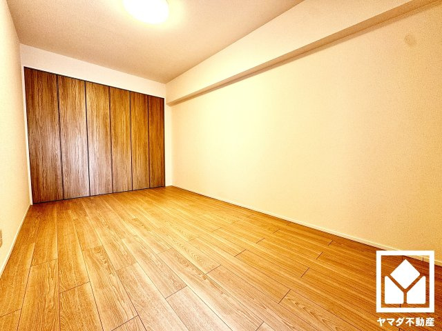 藤和伏見コープの洋室