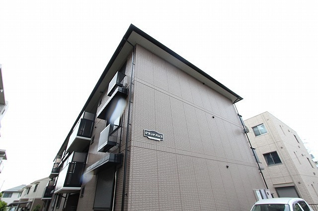 グランドパレスの画像