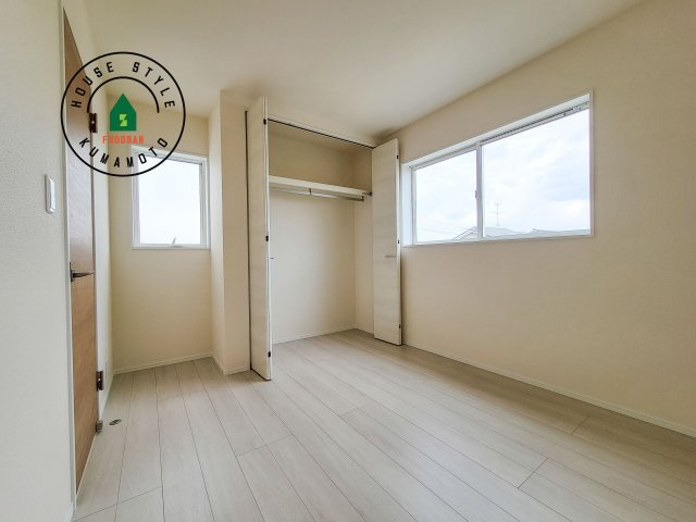 熊本市北区麻生田5丁目第7-2棟（2号棟）の子供部屋|穏やかな光が差し込む室内には、穏やかな時間が流れます。