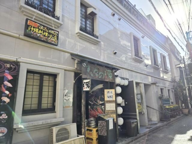 第五田丸ビルのエントランス