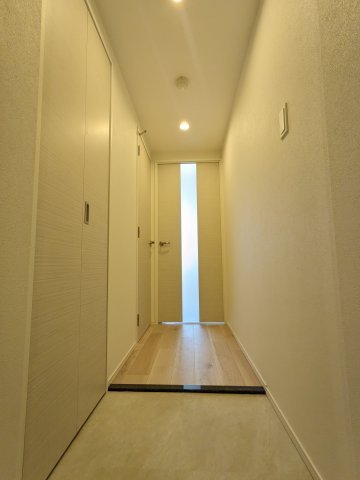 クレストタップ名古屋ウエストの玄関|306号室