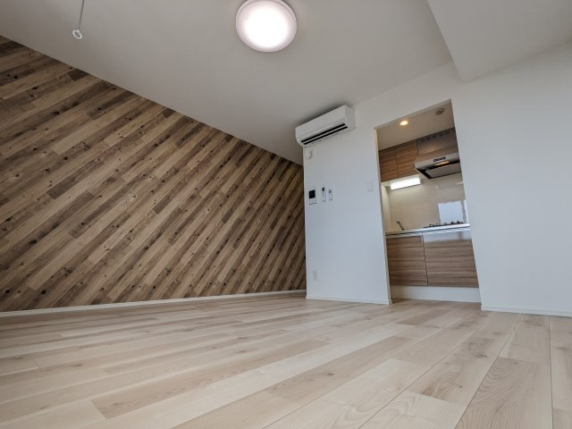 クレストタップ名古屋ウエストの洋室|306号室