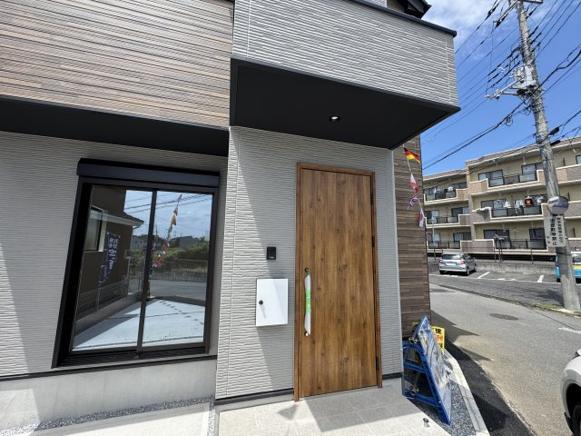 柏市柏新築戸建【柏第五小学校：9分】のエントランス|エントランス・玄関ポーチ