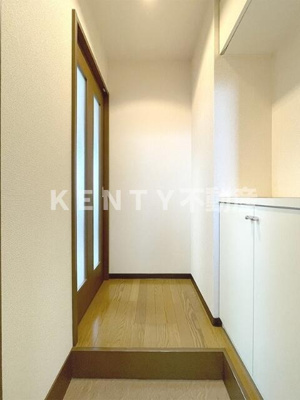 【玄関】 | 山市ビル | 玄関です