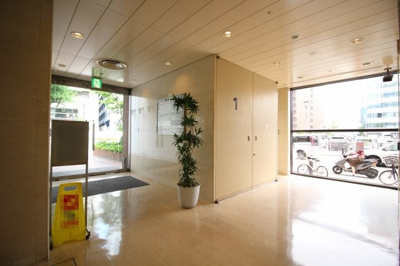 【エントランス】 | 建栄ビル