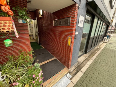 【エントランス】 | 石川マンション