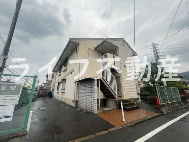 ロイヤルハイツの外観|きれいな外観です