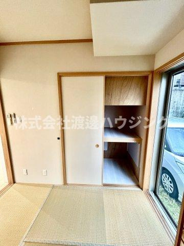 山手台新町１丁目一戸建の収納