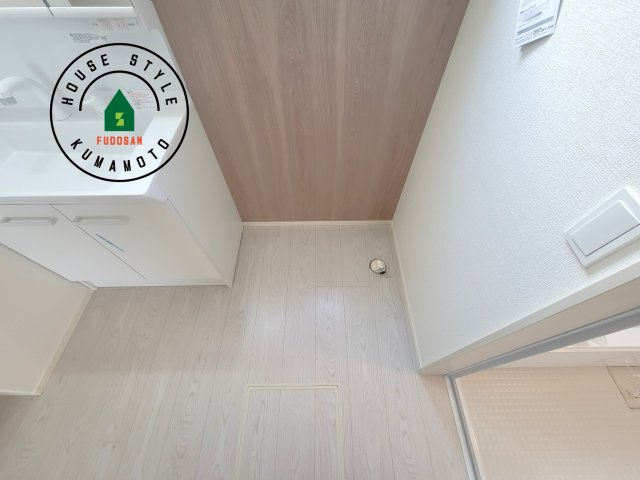 熊本市中央区琴平2丁目第2-5棟（1号棟）　の内観：施工例|ランドリースペースとなります。広々して有効的にご使用できます。 