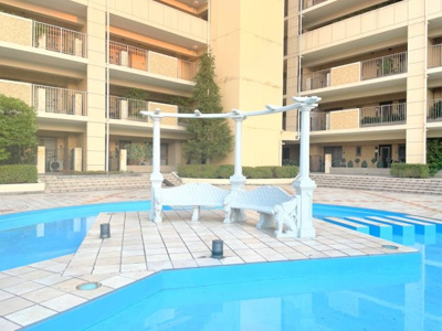 【外観】 | グランシティレイディアント横濱 | ◆都会の喧騒を忘れさせる落ち着きと洗練がここにあります。