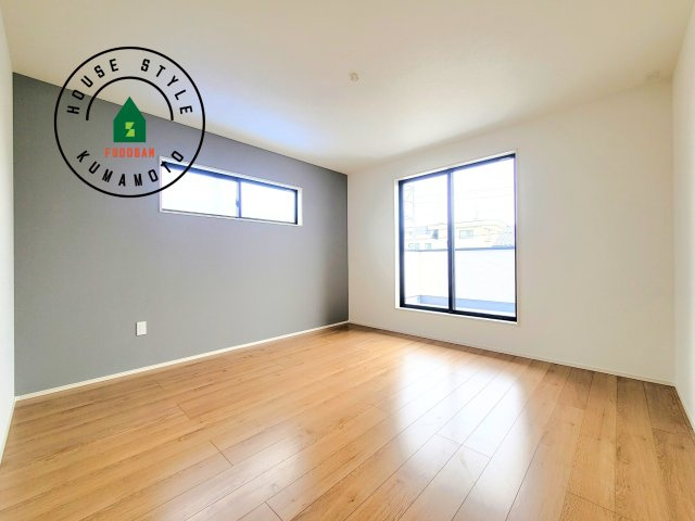 熊本市中央区琴平2丁目第2-5棟（4号棟）　の内観：施工例|主寝室には収納力に優れたクローゼットがありますので、お部屋もすっきり片付きます。