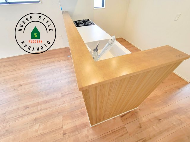 熊本市中央区琴平2丁目第2-5棟（4号棟）　の内観：施工例|キッチンから立ち込める香りが今日の料理を期待させます。